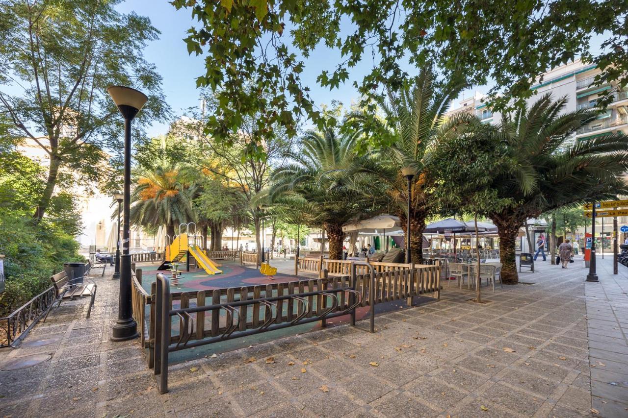 גרנדה 3 Bedroom Elegant & Cozy City Centre מראה חיצוני תמונה